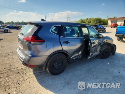 Trzecie zdjęcie samochodu z tyłu: 2018 NISSAN ROGUE S VIN:5N1AT2MV4JC780156 - miniatura