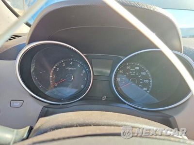 Zdjęcie 9 z 12 samochodu: 2011 HYUNDAI TUCSON GLS VIN:KM8JUCAC0BU158381 - miniatura