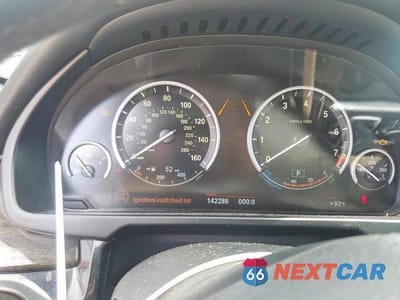 Zdjęcie 9 z 12 samochodu: 2017 BMW X5 SDRIVE35I VIN:5UXKR2C31H0X05660 - miniatura