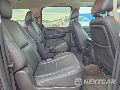 Zdjęcie 11 z 13 samochodu: 2012 GMC YUKON XL DENALI VIN:1GKS2MEF0CR209508 - miniatura