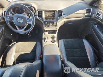 Zdjęcie 8 z 13 samochodu: 2017 JEEP GRAND CHEROKEE LAREDO VIN:1C4RJFAG9HC750252 - miniatura