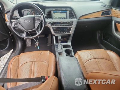 Zdjęcie 8 z 12 samochodu: 2015 HYUNDAI SONATA LIMITED VIN:5NPE34AF8FH100835 - miniatura