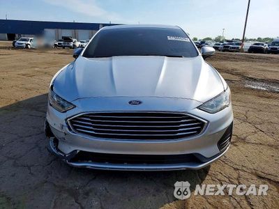 Piąte zdjęcie samochodu w środku: 2019 FORD FUSION SE VIN:3FA6P0LU6KR147825 - miniatura