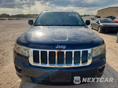 Piąte zdjęcie samochodu w środku: 2013 JEEP GRAND CHEROKEE LAREDO VIN:1C4RJEAG9DC533708 - miniatura