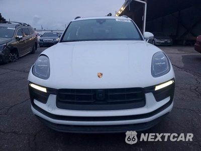 Piąte zdjęcie samochodu w środku: 2023 PORSCHE MACAN BASE VIN:WP1AA2A51PLB10439 - miniatura