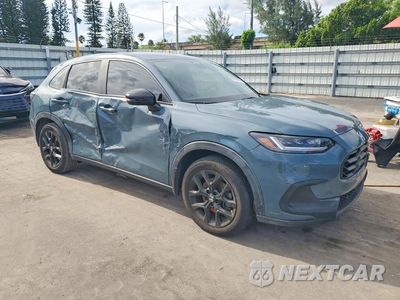 Czwarte zdjęcie samochodu z boku: 2023 HONDA HR-V SPORT VIN:3CZRZ1H50PM705367 - miniatura