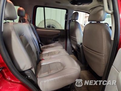 Zdjęcie 10 z 12 samochodu: 2005 FORD EXPLORER XLT VIN:1FMZU63K95UA07214 - miniatura