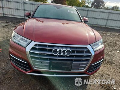 Piąte zdjęcie samochodu w środku: 2019 AUDI Q5 PREMIUM PLUS VIN:WA1BNAFY7K2087426 - miniatura