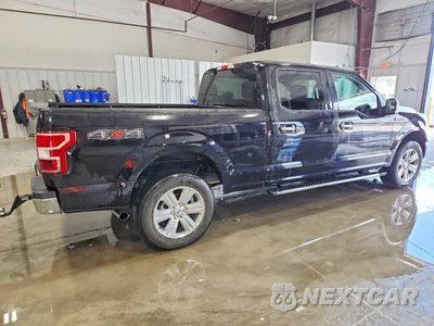Trzecie zdjęcie samochodu z tyłu: 2019 FORD F150 SUPERCREW VIN:1FTFW1E55KKF02304 - miniatura