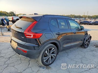 Trzecie zdjęcie samochodu z tyłu: 2020 VOLVO XC40 T5 R-DESIGN VIN:YV4162UM4L2203832 - miniatura