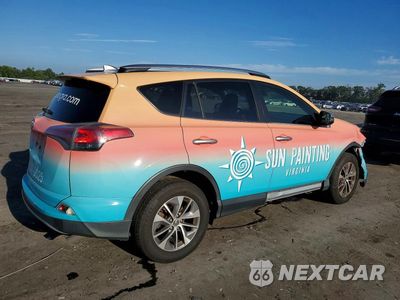 Trzecie zdjęcie samochodu z tyłu: 2017 TOYOTA RAV4 HYBRID XLE VIN:JTMRJREV0HD111570 - miniatura