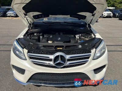 Zdjęcie 8 z 10 samochodu: 2016 MERCEDES-BENZ GLE 400 4MATIC VIN:4JGDA5GB8GA736526 - miniatura