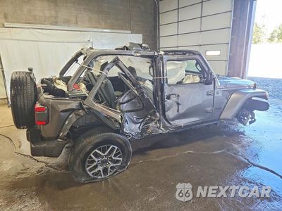 Trzecie zdjęcie samochodu z tyłu: 2025 JEEP WRANGLER SAHARA VIN:1C4PJXEN4SW644237 - miniatura