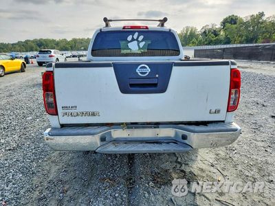 Zdjęcie 6 z 12 samochodu: 2010 NISSAN FRONTIER SE V6 VIN:1N6AD0ER0AC431838 - miniatura