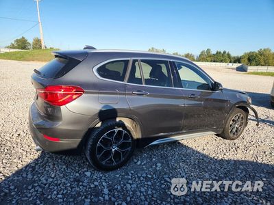Trzecie zdjęcie samochodu z tyłu: 2020 BMW X1 SDRIVE28I VIN:WBXJG7C0XL5R43706 - miniatura