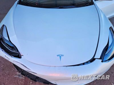 Zdjęcie 11 z 12 samochodu: 2023 TESLA MODEL 3 VIN:5YJ3E1EA9PF692650 - miniatura