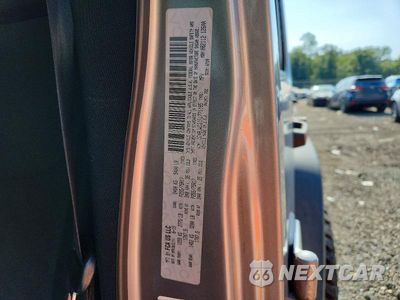 Zdjęcie 13 z 13 samochodu: 2015 JEEP WRANGLER UNLIMITED SPORT VIN:1C4BJWDG1FL771185 - miniatura