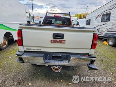 Zdjęcie 6 z 12 samochodu: 2016 GMC SIERRA K2500 HEAVY DUTY VIN:1GT22REG8GZ323425 - miniatura