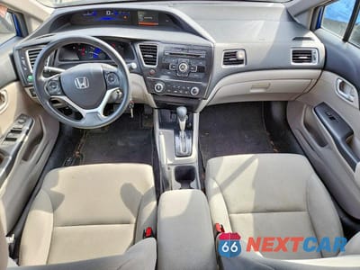 Zdjęcie 8 z 12 samochodu: 2013 HONDA CIVIC LX VIN:19XFB2F50DE290238 - miniatura