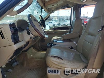 Zdjęcie 7 z 12 samochodu: 2005 FORD F350 SUPER DUTY VIN:1FTWW33P25EB81583 - miniatura