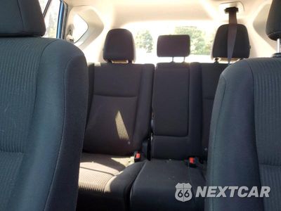 Zdjęcie 10 z 13 samochodu: 2016 TOYOTA RAV4 LE VIN:JTMZFREV4GJ067946 - miniatura