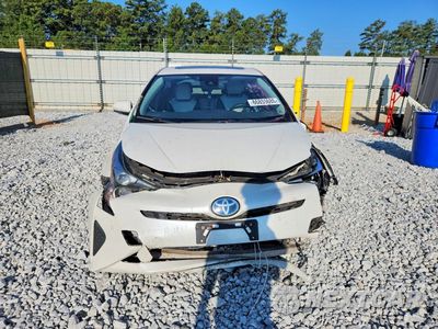 Piąte zdjęcie samochodu w środku: 2018 TOYOTA PRIUS FOUR VIN:JTDKARFUXJ3060565 - miniatura