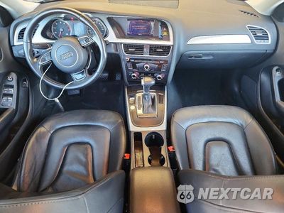 Zdjęcie 8 z 12 samochodu: 2016 AUDI A4 PREMIUM S-LINE VIN:WAUAFAFL9GN012426 - miniatura