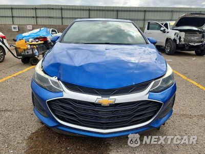 Piąte zdjęcie samochodu w środku: 2019 CHEVROLET CRUZE LT VIN:1G1BE5SM9K7107137 - miniatura