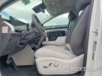 Zdjęcie 7 z 14 samochodu: 2026 HYUNDAI IONIQ 9 SE VIN:7YAMTFS36TY008931 - miniatura