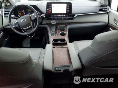Zdjęcie 8 z 13 samochodu: 2021 TOYOTA SIENNA XLE VIN:5TDYRKEC9MS020810 - miniatura