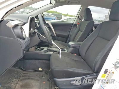 Zdjęcie 7 z 13 samochodu: 2018 TOYOTA RAV4 LE VIN:JTMBFREV1JD252396 - miniatura
