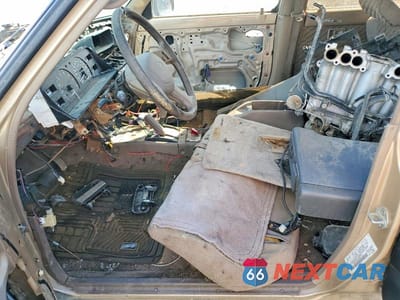 Zdjęcie 7 z 13 samochodu: 1995 TOYOTA 4RUNNER SR5 V6 VIN:JT3VN39W6S0218337 - miniatura
