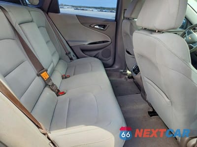 Zdjęcie 10 z 12 samochodu: 2017 CHEVROLET MALIBU LT VIN:1G1ZE5STXHF260694 - miniatura