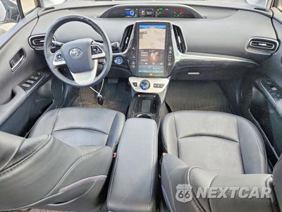 Zdjęcie 8 z 12 samochodu: 2017 TOYOTA PRIUS PRIME ADVANCED VIN:JTDKARFP4H3006327 - miniatura