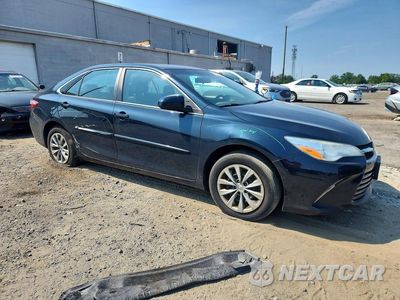 Czwarte zdjęcie samochodu z boku: 2017 TOYOTA CAMRY LE VIN:4T1BF1FKXHU324238 - miniatura