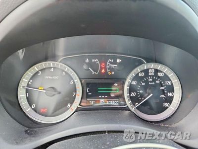 Zdjęcie 9 z 13 samochodu: 2014 NISSAN SENTRA SL VIN:3N1AB7AP8EY314000 - miniatura
