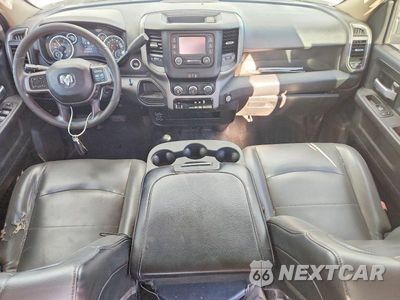 Zdjęcie 8 z 12 samochodu: 2019 RAM 2500 TRADESMAN VIN:3C6UR5CLXKG518441 - miniatura