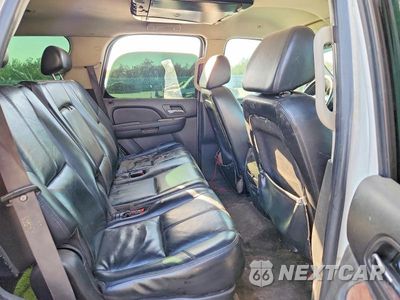Zdjęcie 11 z 13 samochodu: 2007 GMC YUKON VIN:1GKFC13J57R137294 - miniatura