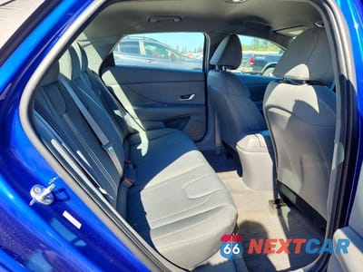 Zdjęcie 10 z 12 samochodu: 2023 HYUNDAI ELANTRA SEL VIN:KMHLM4AG3PU448736 - miniatura
