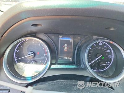 Zdjęcie 9 z 13 samochodu: 2020 TOYOTA CAMRY LE VIN:4T1C11AK5LU879701 - miniatura