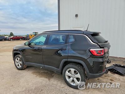Drugie zdjęcie samochodu z przodu: 2018 JEEP COMPASS LATITUDE VIN:3C4NJDBB7JT252924 - miniatura