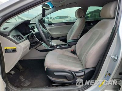 Zdjęcie 7 z 12 samochodu: 2016 HYUNDAI SONATA SE VIN:5NPE24AF1GH351295 - miniatura