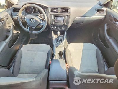Zdjęcie 8 z 12 samochodu: 2017 VOLKSWAGEN JETTA S VIN:3VW2B7AJ1HM303796 - miniatura