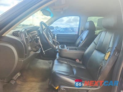 Zdjęcie 7 z 12 samochodu: 2008 CHEVROLET SILVERADO C1500 VIN:2GCEC13J881161977 - miniatura