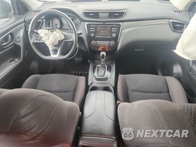 Zdjęcie 8 z 13 samochodu: 2018 NISSAN ROGUE SPORT S VIN:JN1BJ1CP3JW163635 - miniatura