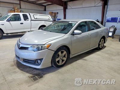 2014 TOYOTA CAMRY SE 4T1BF1FK6EU453993 - główne zdjęcie licytacji z USA - miniatura