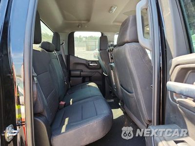 Zdjęcie 10 z 12 samochodu: 2025 CHEVROLET SILVERADO K1500 CUSTOM VIN:1GCRKBEK9SZ132227 - miniatura