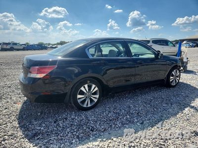 Trzecie zdjęcie samochodu z tyłu: 2010 HONDA ACCORD LX VIN:1HGCP2F37AA121403 - miniatura