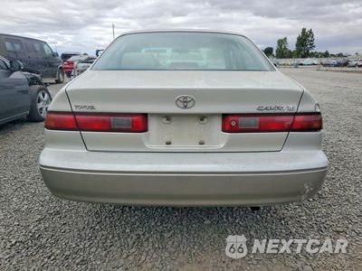 Zdjęcie 6 z 12 samochodu: 1999 TOYOTA CAMRY LE VIN:JT2BG22K9X0343746 - miniatura