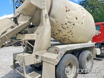 Zdjęcie 10 z 10 samochodu: 2015 INTERNATIONAL 5900I READY MIX TRUCK VIN:3HTXYSNTXFN678103 - miniatura